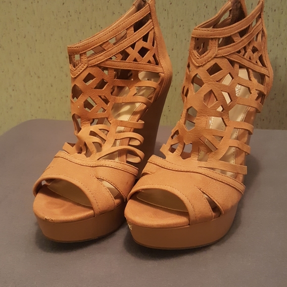 Gianni Bini wedges - Picture 1 of 5